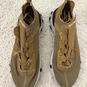 Nike React Element 55 in Tan and White